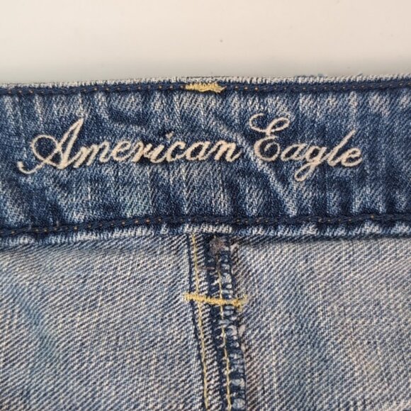 3/$20 American Eagle Denim Mini Shorts Distressed Ripped Cut Off Womens Size 8 - Picture 5 of 9